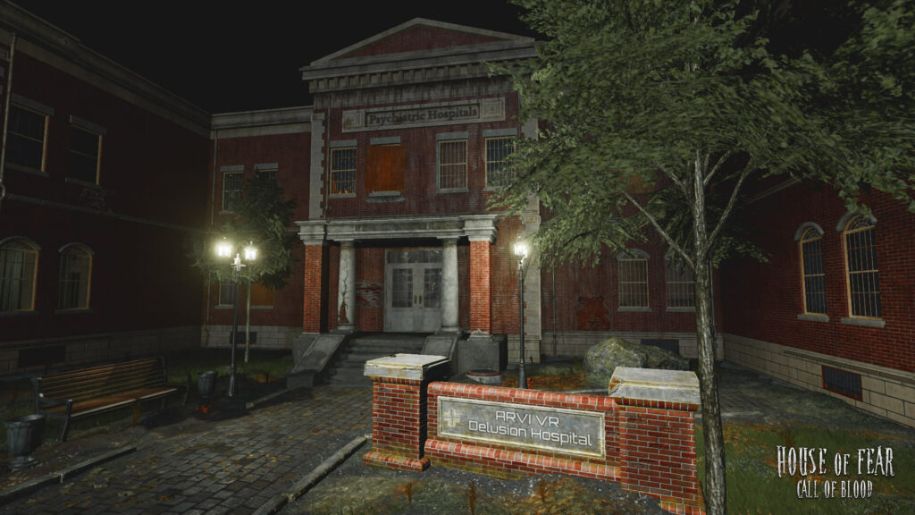 Fachada de ladrillo del hospital psiquiátrico Delusion de noche, con farolas encendidas y un cartel en la entrada
